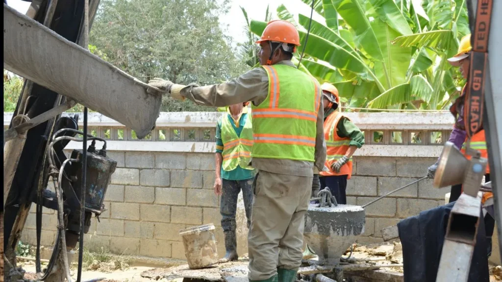 Mão de obra na construção civil: quanto custa por etapa da obra?