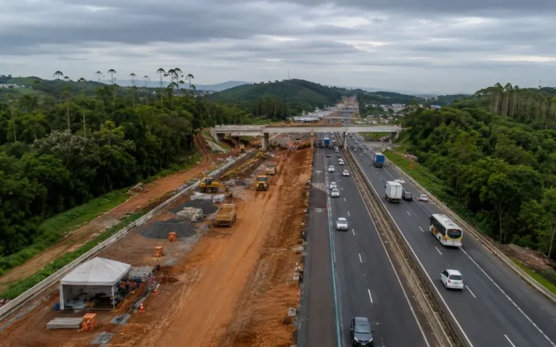 Duplicação da BR-470 em Blumenau: obra trava de novo