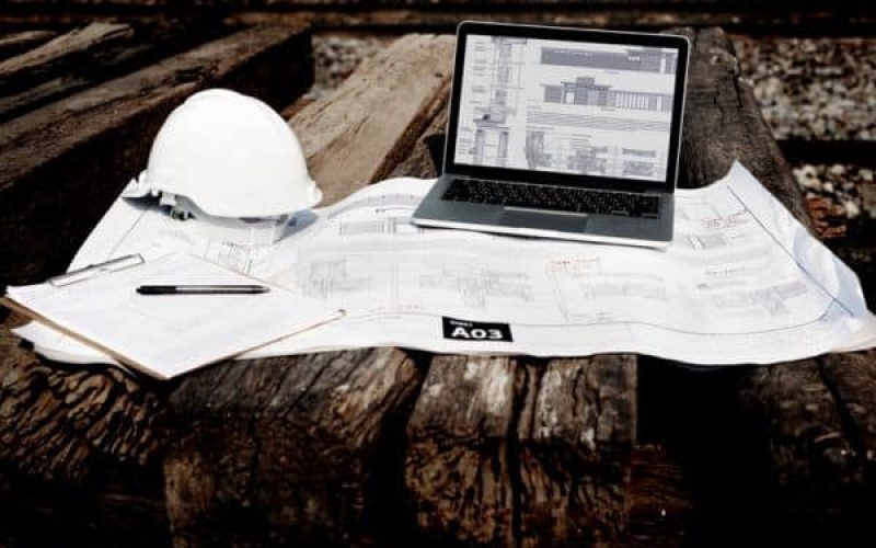 Ferramentas digitais para gerenciamento de projetos na construção