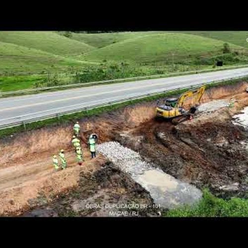 Escavações e Movimentações de terra – Duplicação BR 101 – Macaé RJ